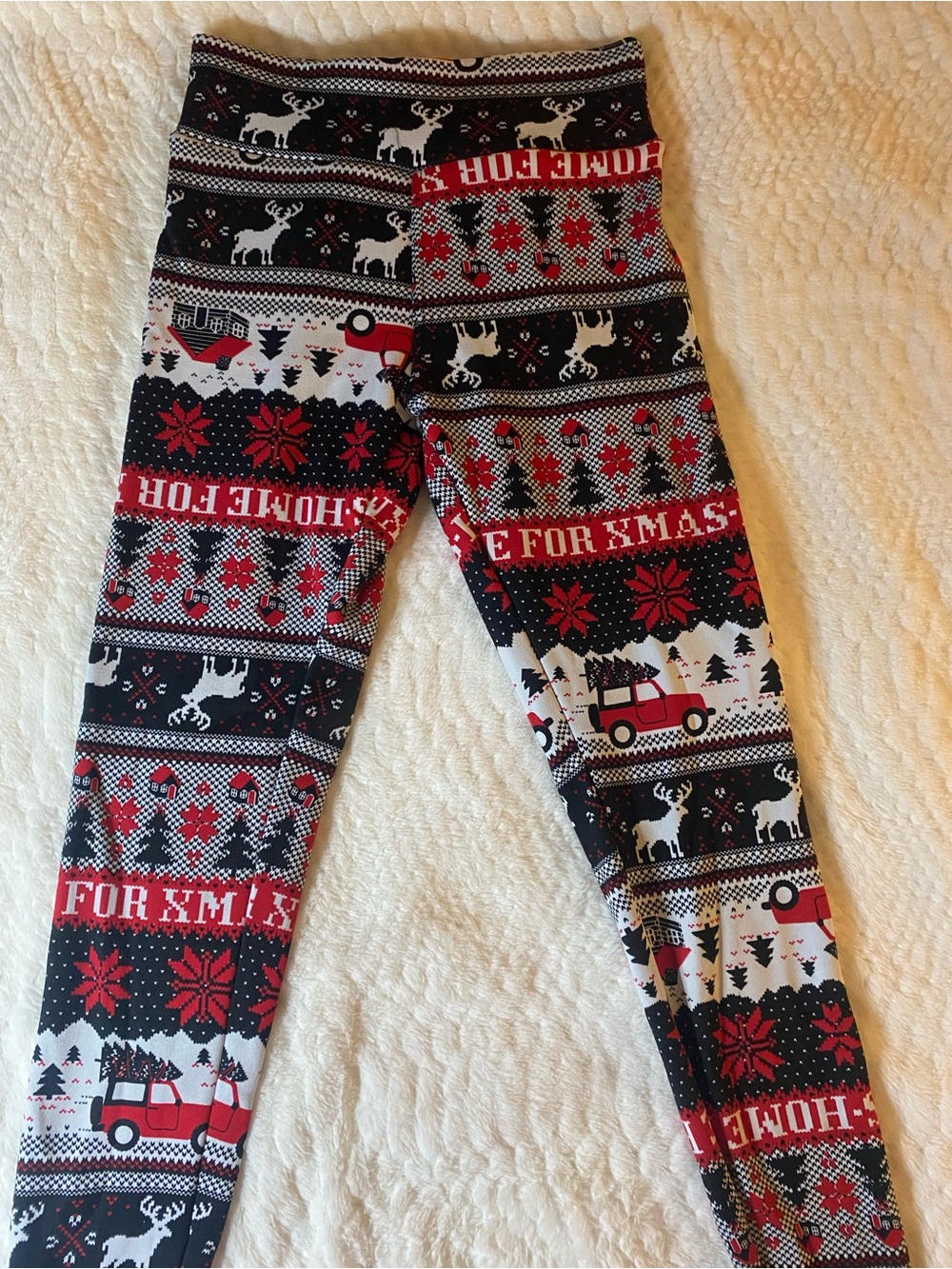 No Boundaries Kids Holiday Reindeer & Truck Leggings - Red/Black/White